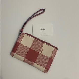 New! Coach wristlet with 2 interior pockets